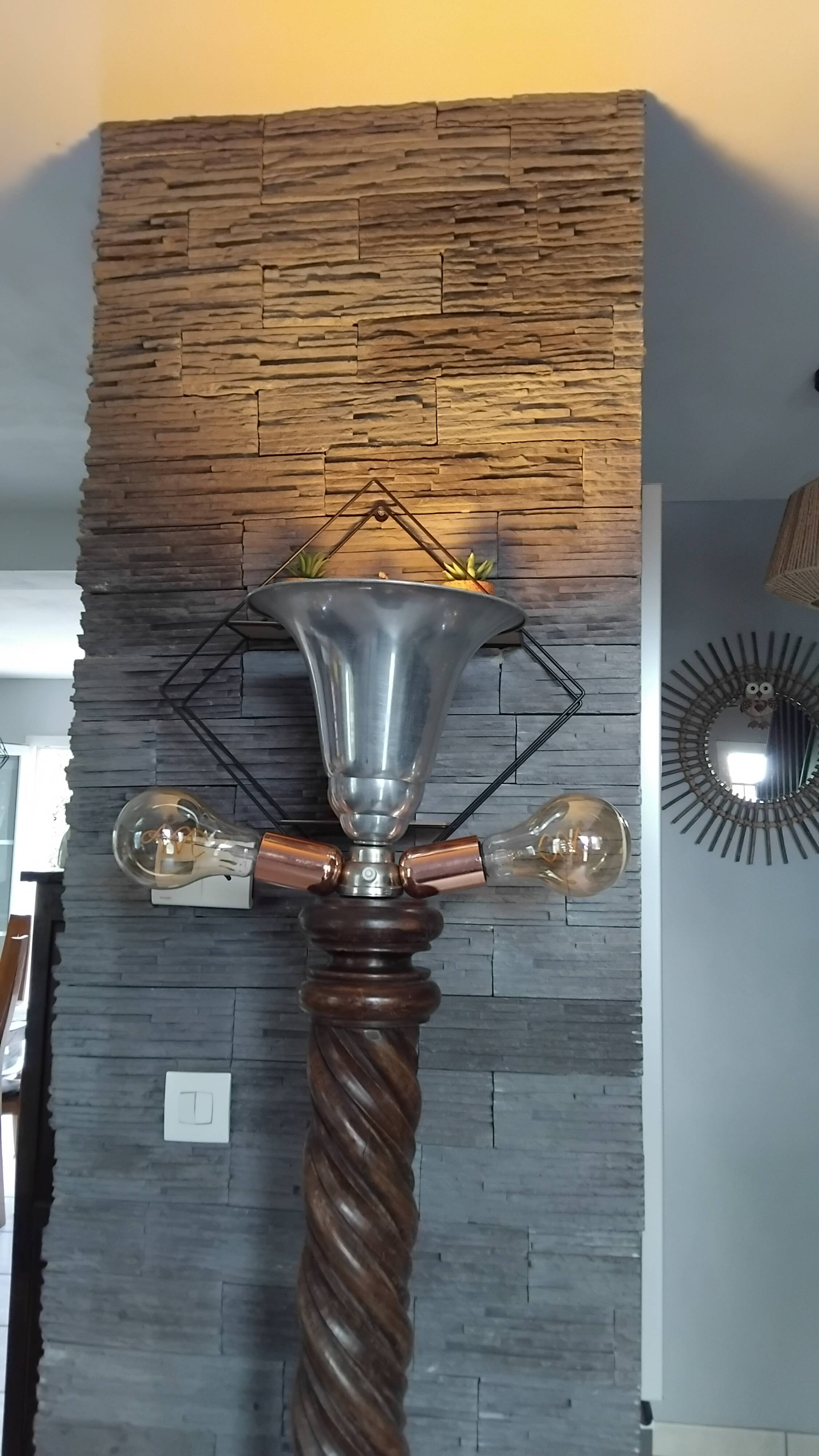 Vintage art deco design floor lamp in the style of Charles Dudouyt