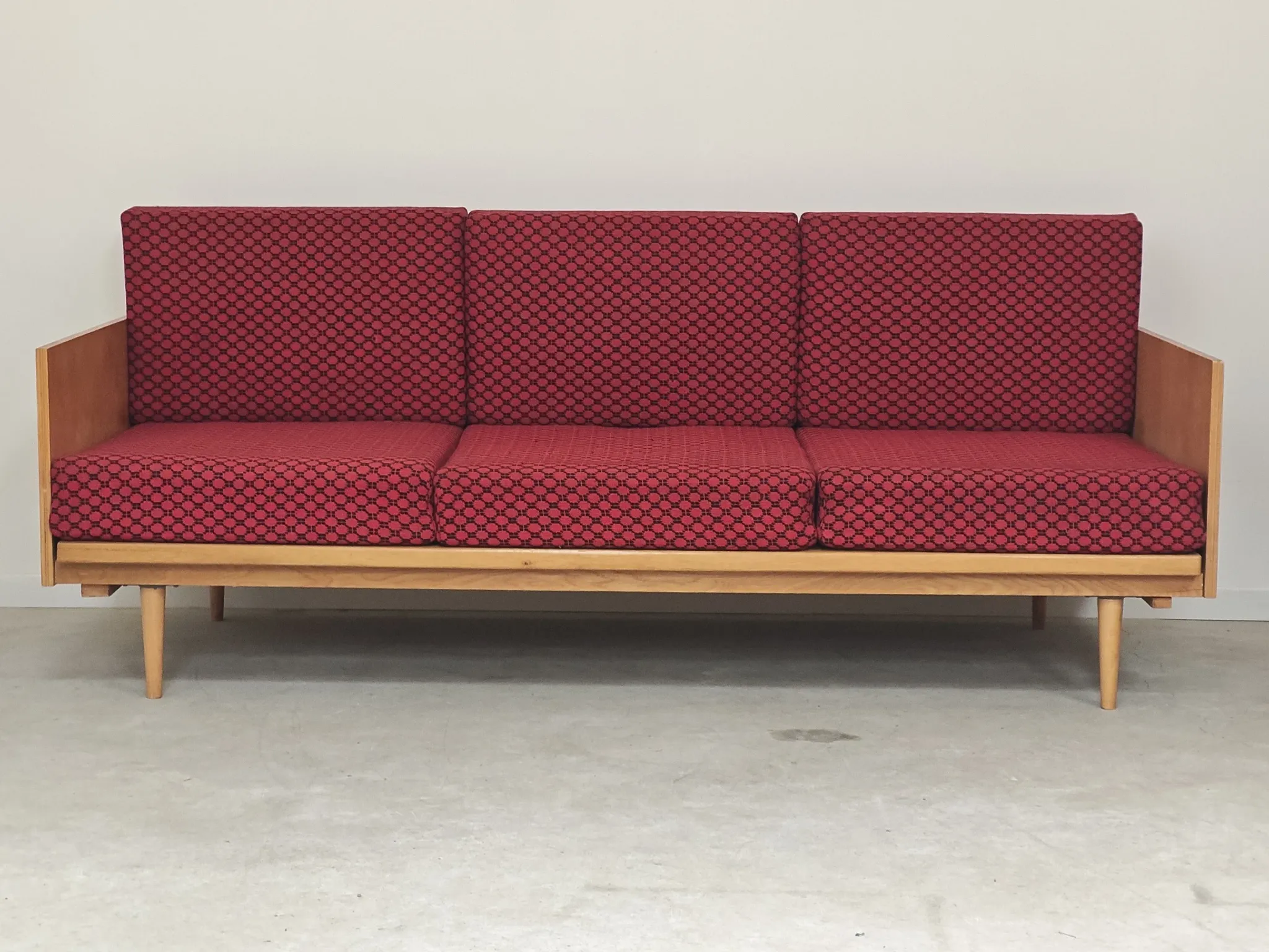 Folding bench Daybed sofa red and black fabric Libena Ex Teh