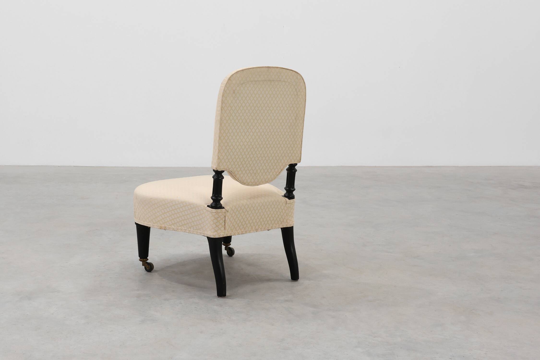Fauteuil bas Napoléon III du 19e siècle, France