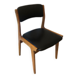 Scandinavian chair in black skai and wood