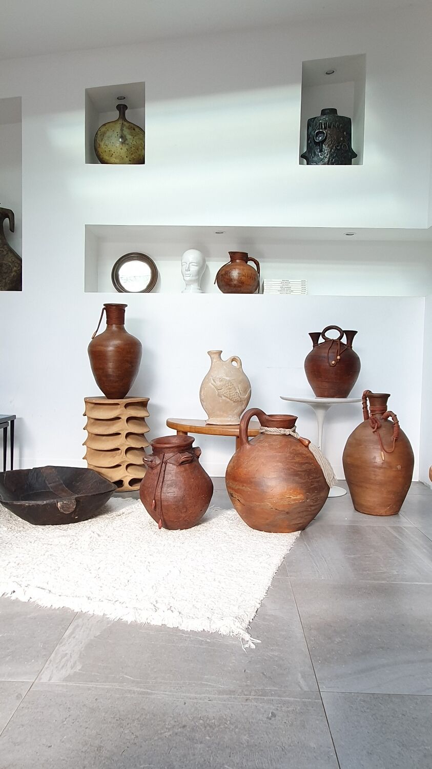 Pottery vase
