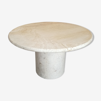 Round bass table in travertine