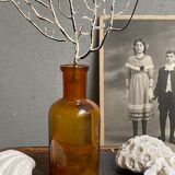 Bottle of amber officine