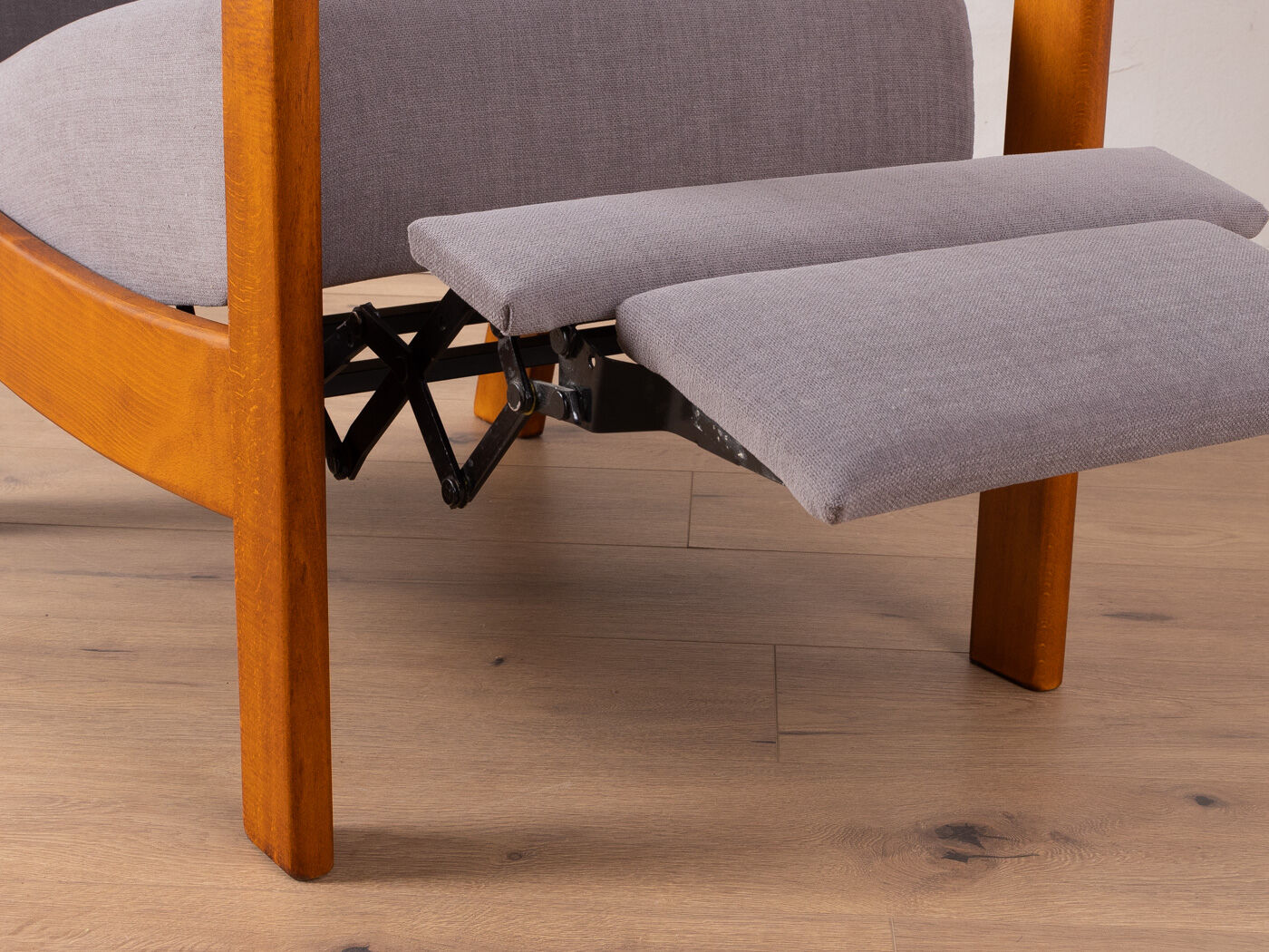 1960s Reclining-Armchair