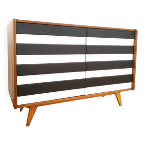 Commode à Tiroirs par