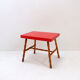 Petite table d'appoint avec pieds tournés et plateau rouge - Josco, fabriquée en Belgique - années 1950