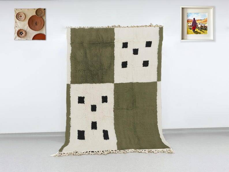 Berber Moroccan rug 250cm x 150cm