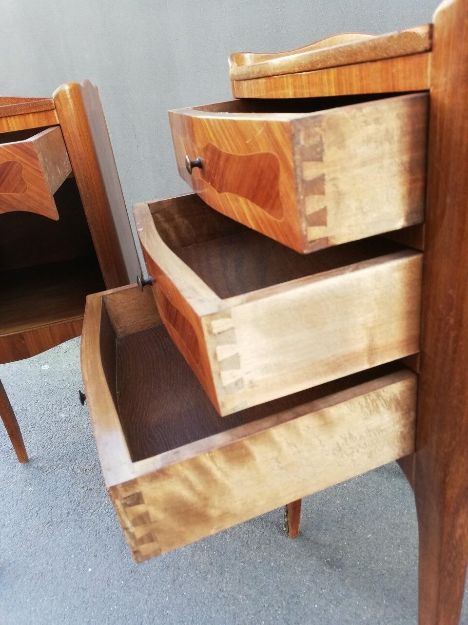 Paire de chevets e style Louis XV