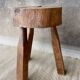 Tabouret brutaliste tripode