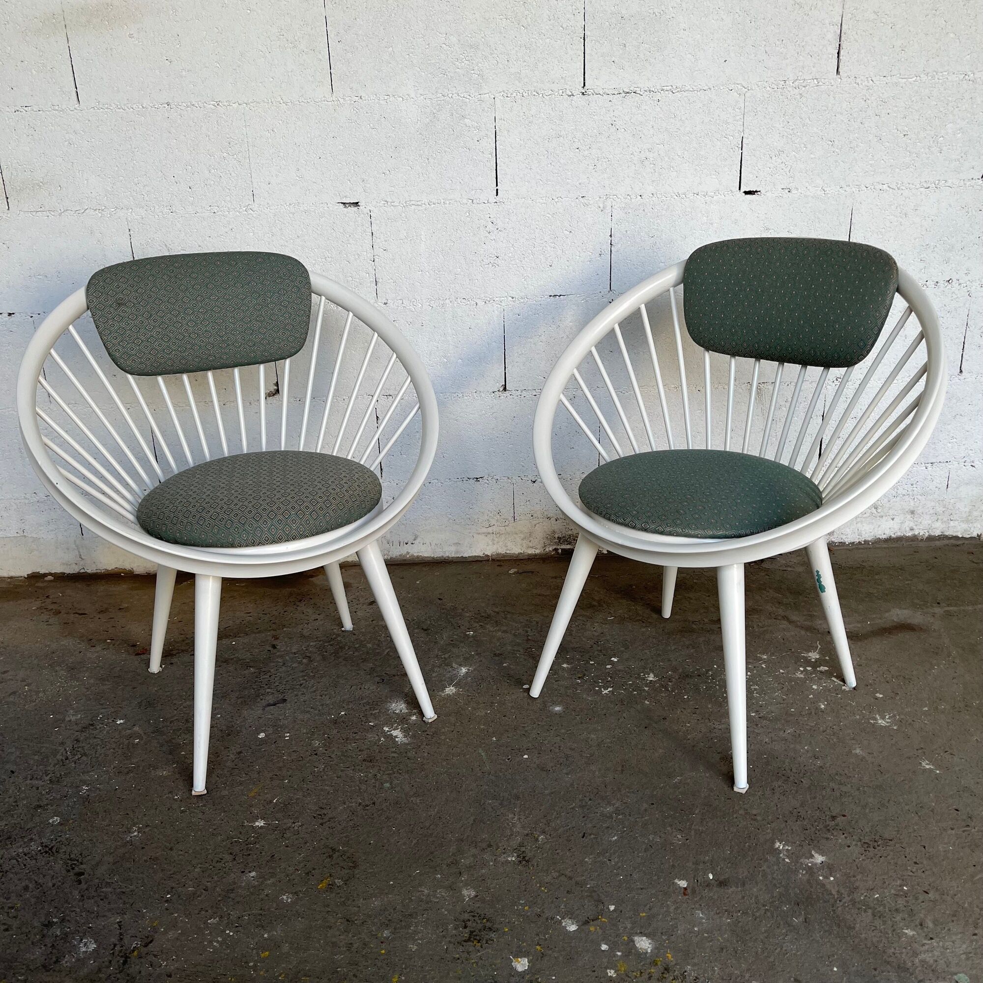 Pair of circle armchairs by Yngve Ekstrom for Swedese  1960