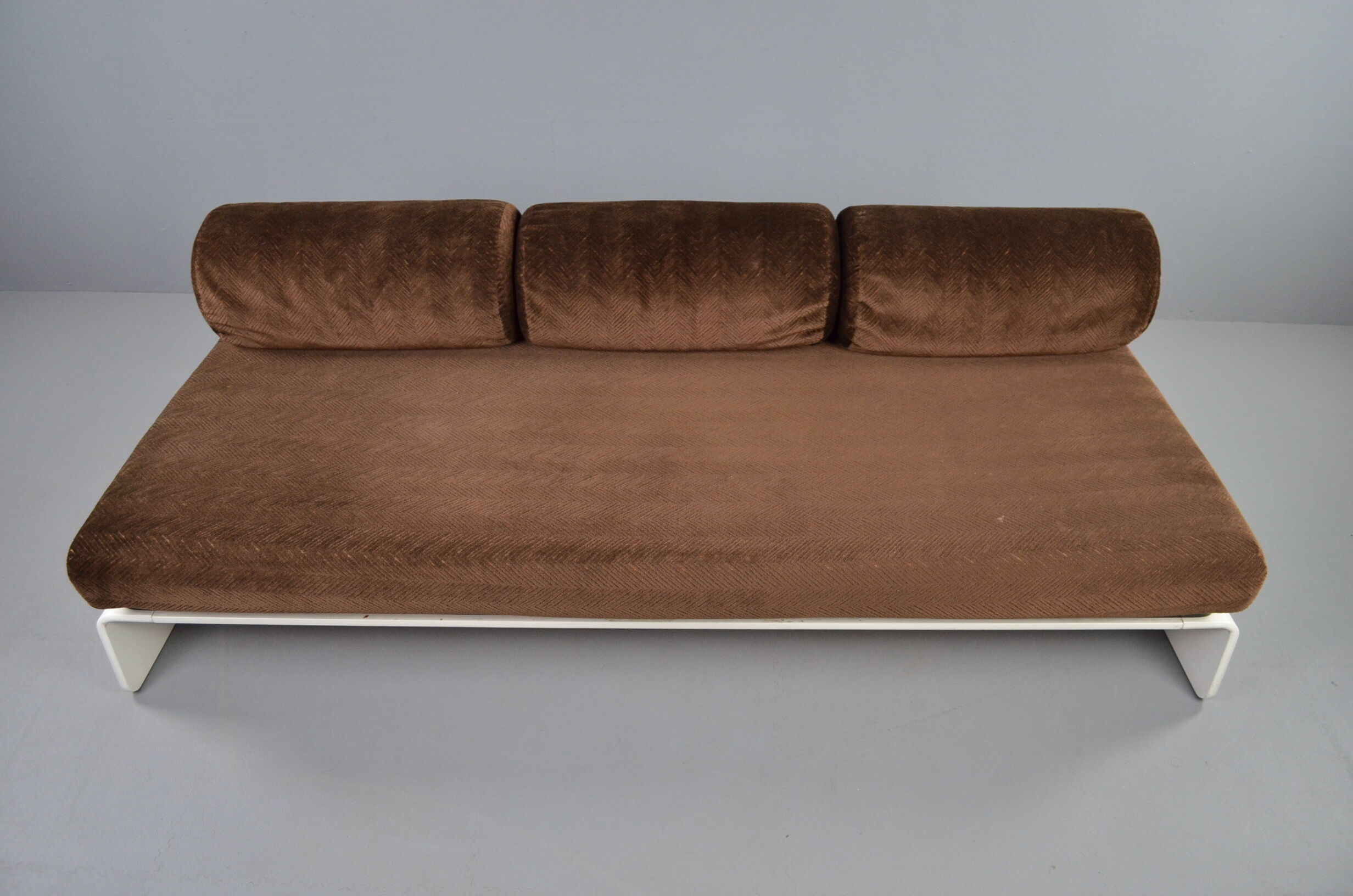 COR 'Orbis' daybed by Luigi Colani 1970