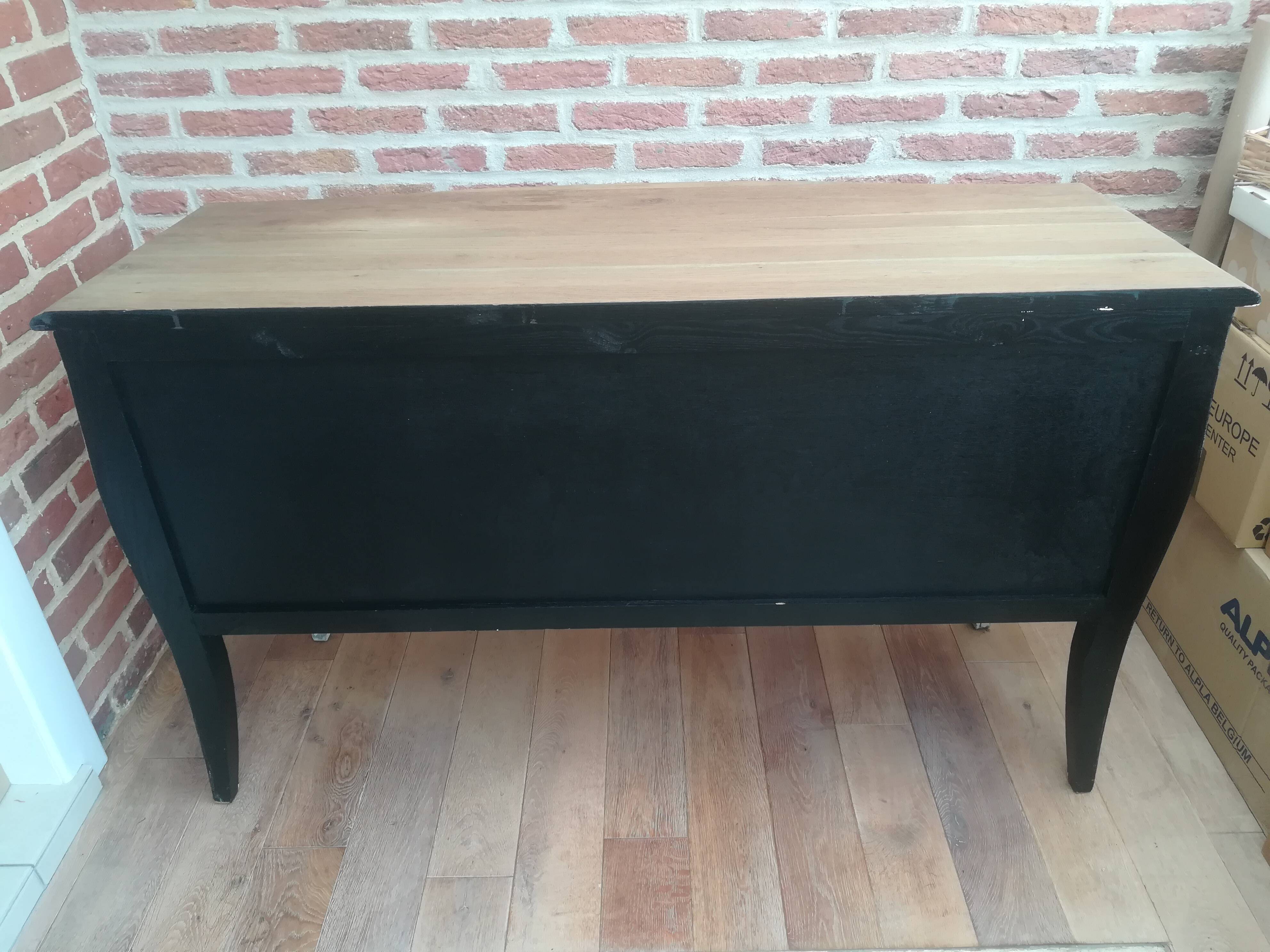 Commode de style Louis XV