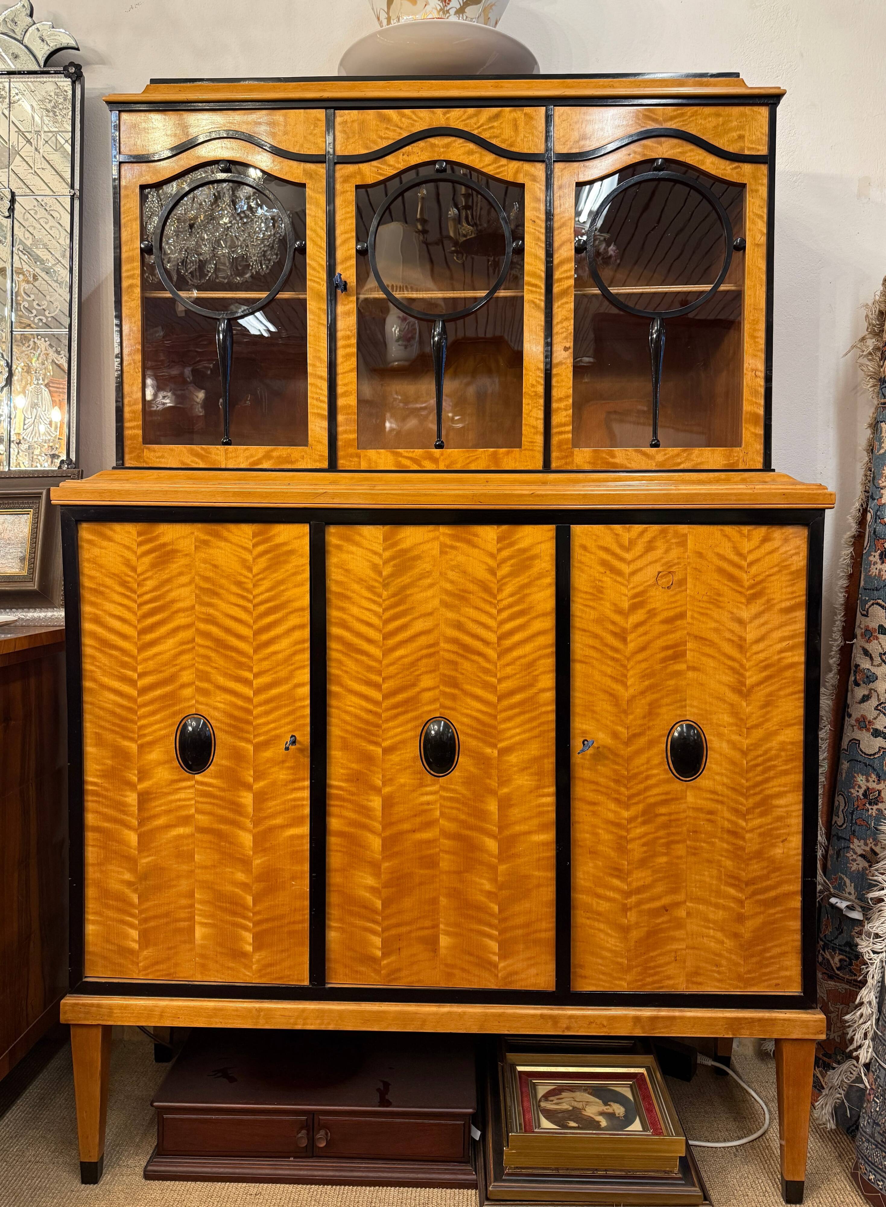 Art Deco Salon Display Cabinet, Flamed Birch Veneer, circa 1920