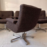 Swivel armchair