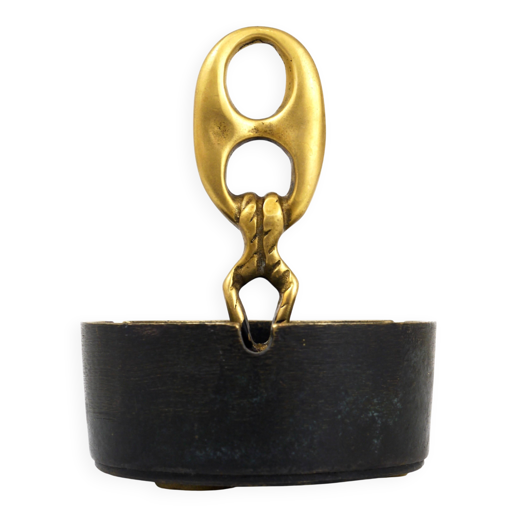 Mid-century modern brass ashtray with handle, Austria, 1950s.