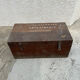 Coffre en bois / malle militaire