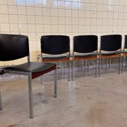 Set of six vintage chairs by Vform