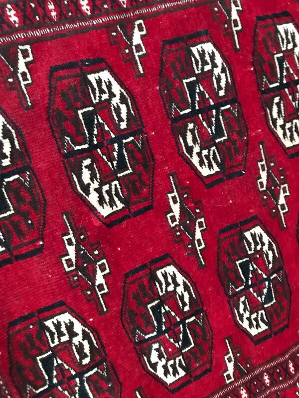 Tapis  boukhara afghan 109x152 cm