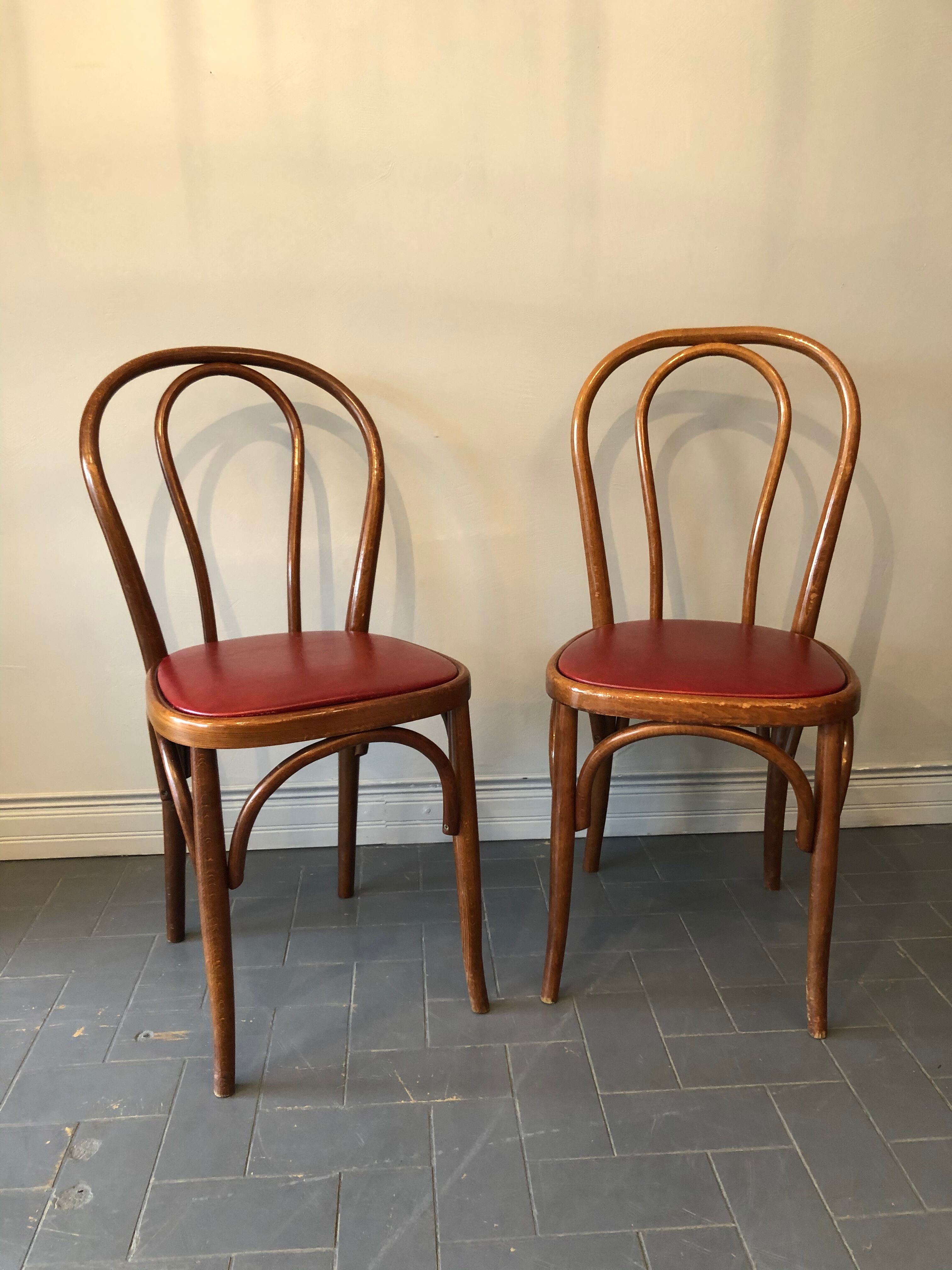 Bistro chair duo