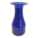 Scandinavian vase in cobalt blue opaline.