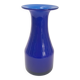 Vase scandinave en opaline bleu cobalt
