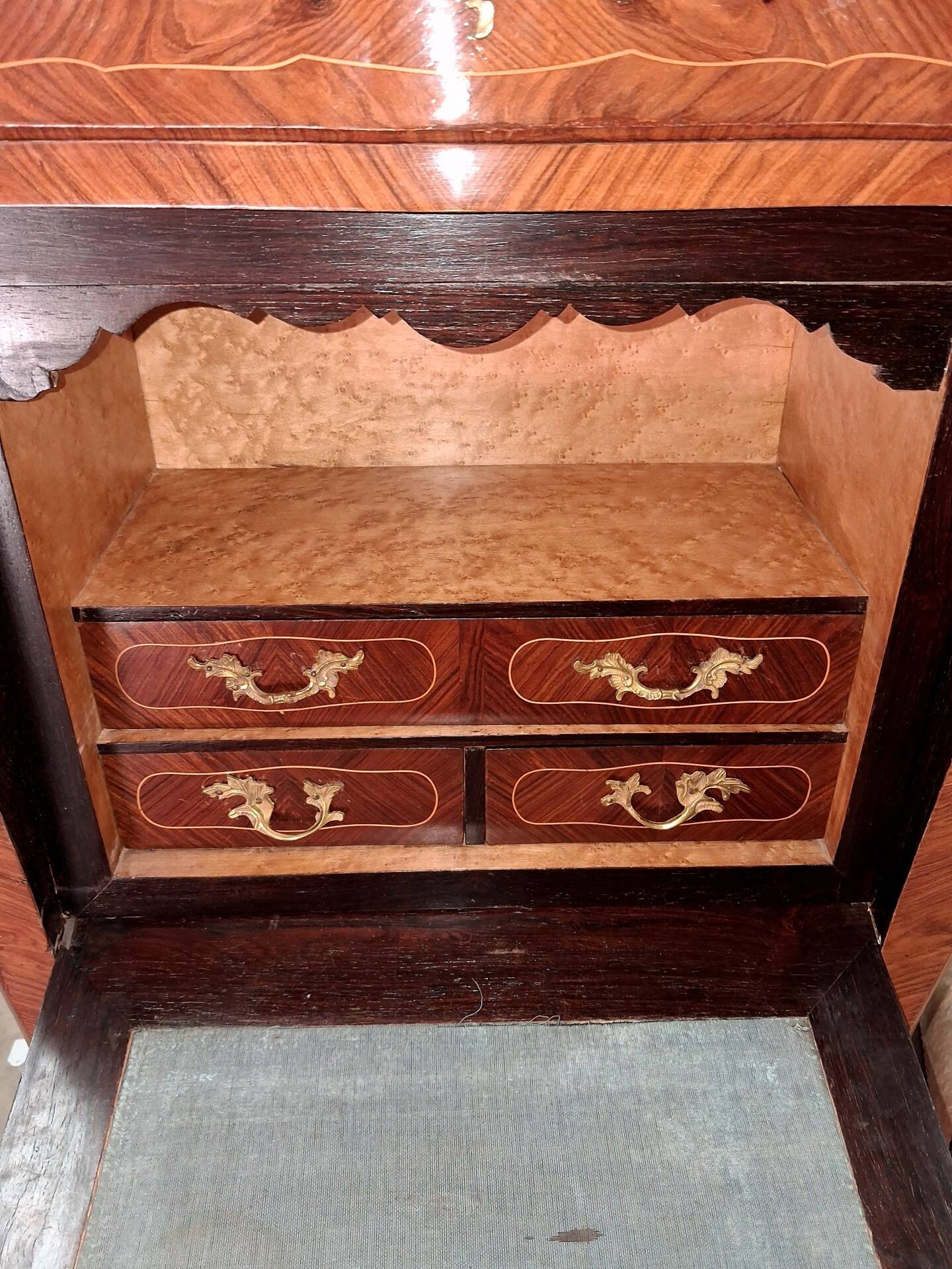 Secrétaire de Dame style Louis XV Transition