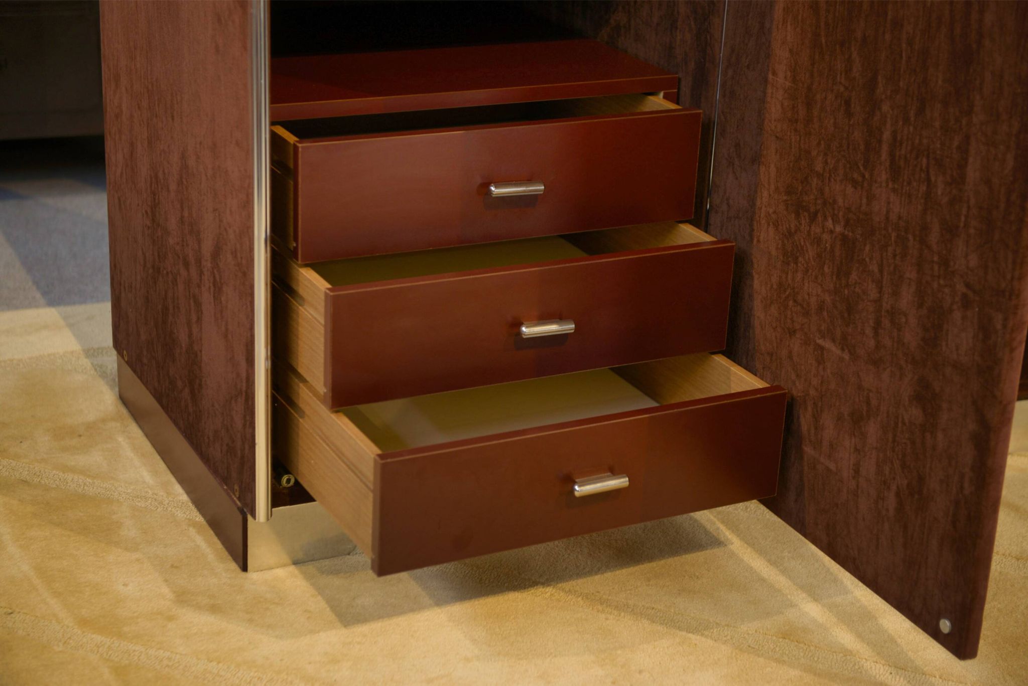 Pair of cabinets by Guido Faleschini produced by Mariani for Hermès 1970s