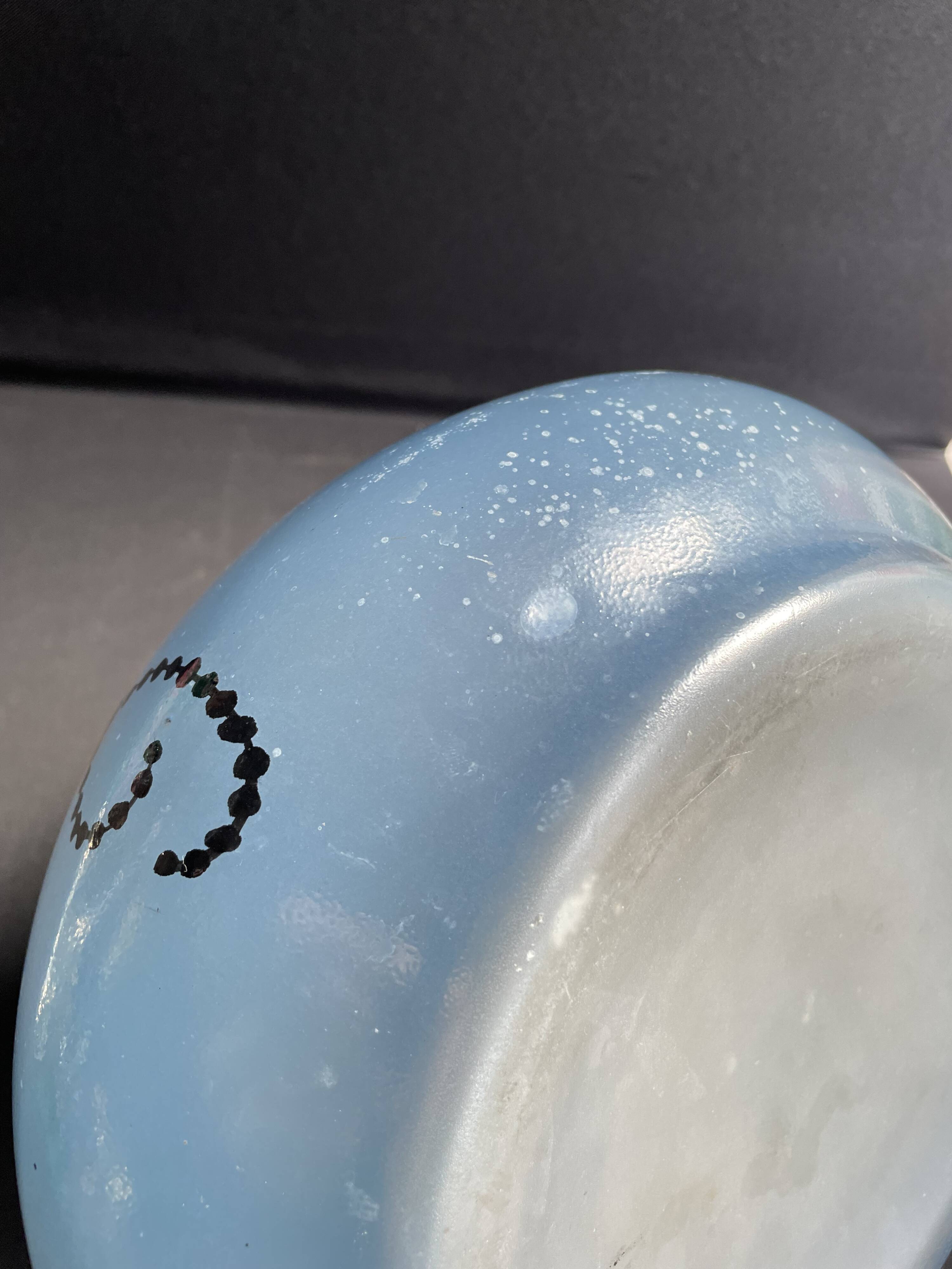 Vase Art Déco signé Verrerie de Leune (1861-1930)