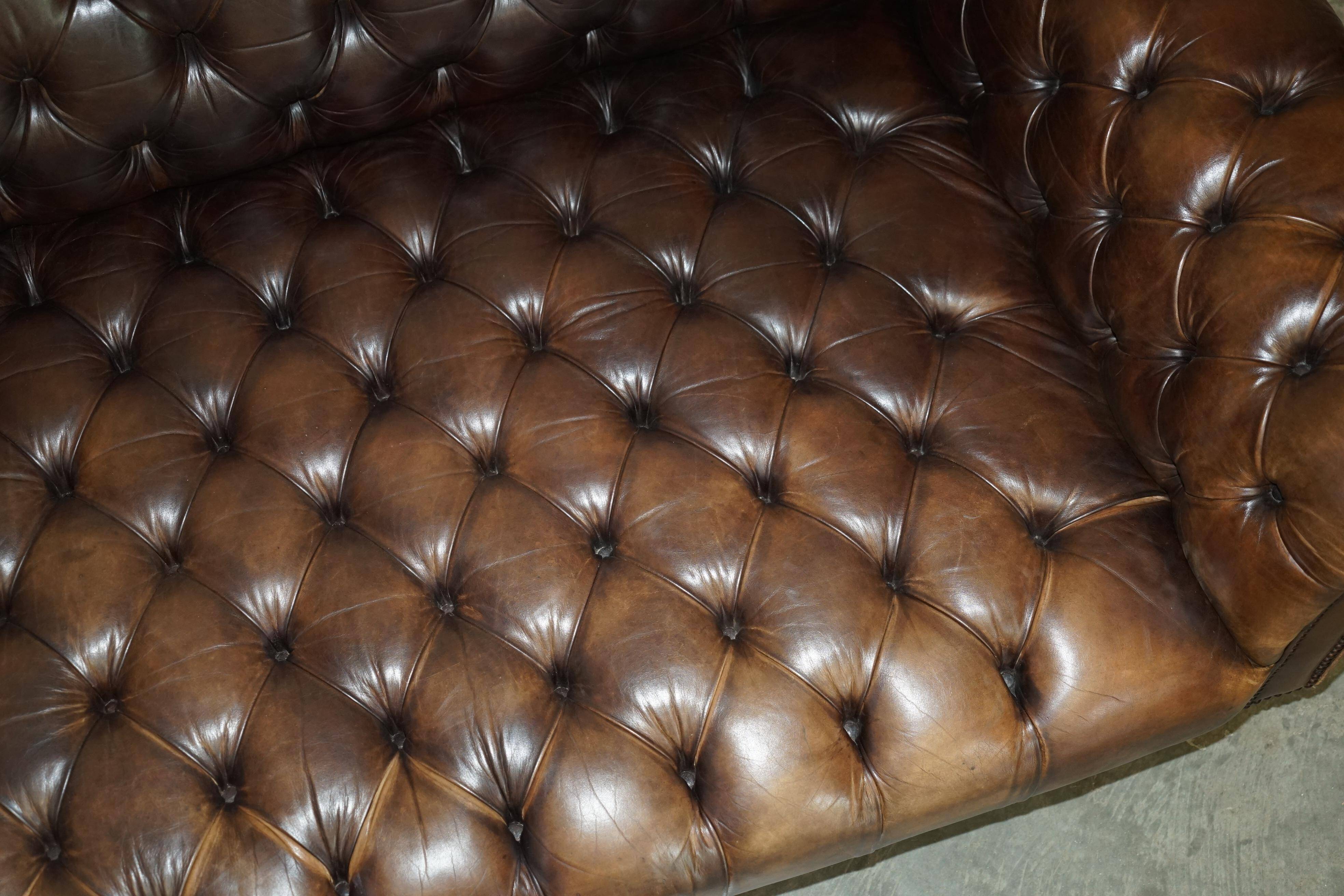 Vintage oversized Chesterfield canapé in hand-dyed leather.