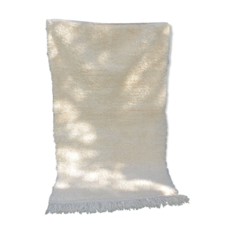 Tapis berbère uni crème en laine 96x155 cm