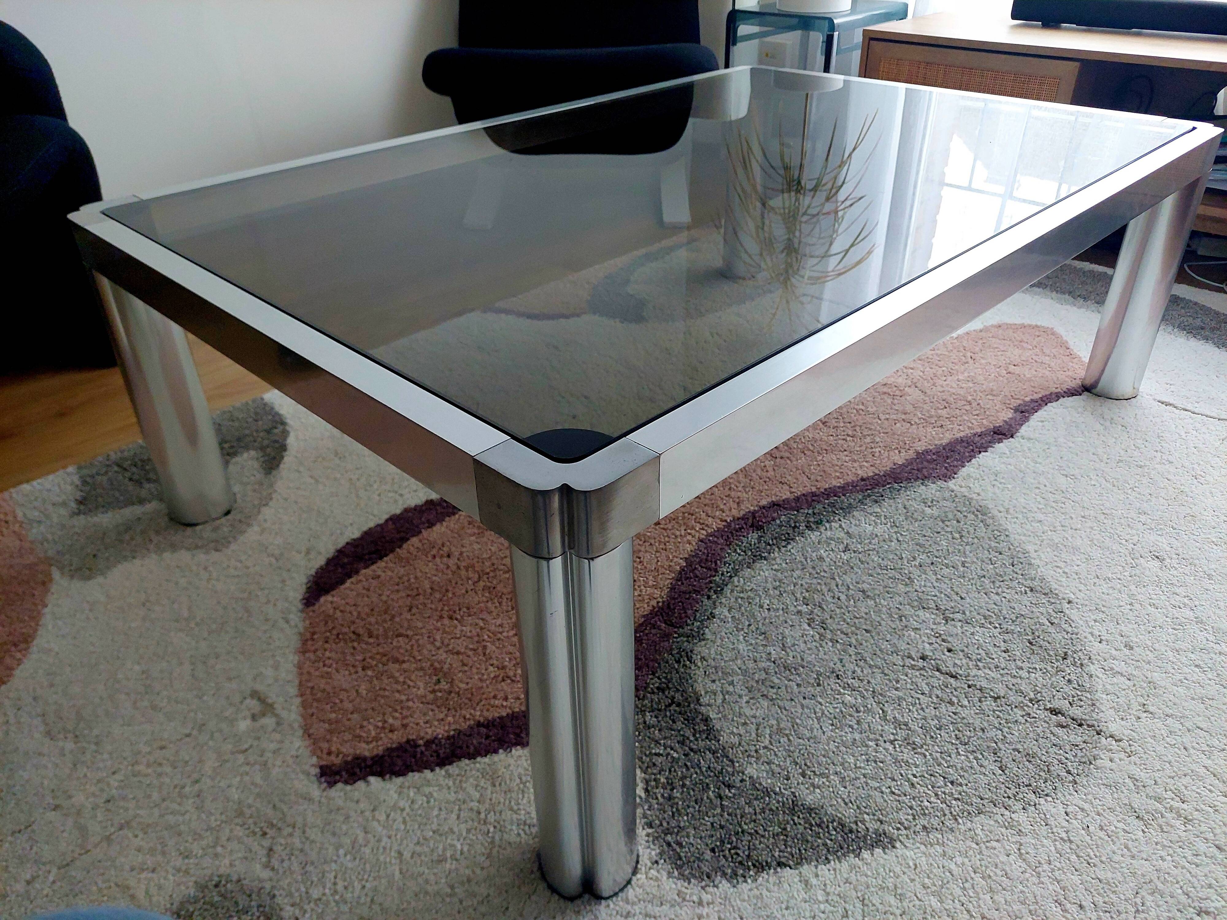 Artifort Kho Liang coffee table