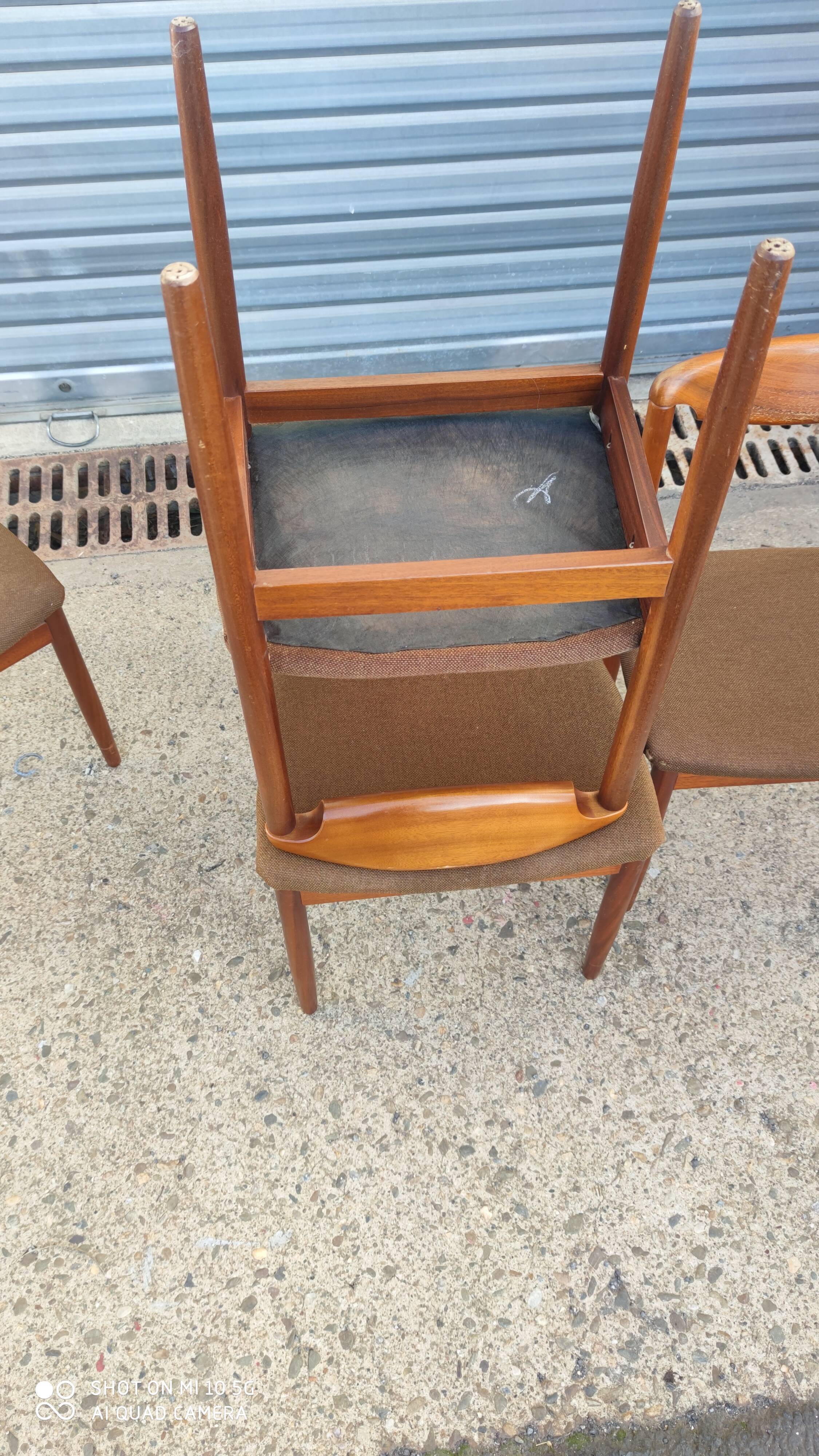 Set of 6 teak chairs circa 1960