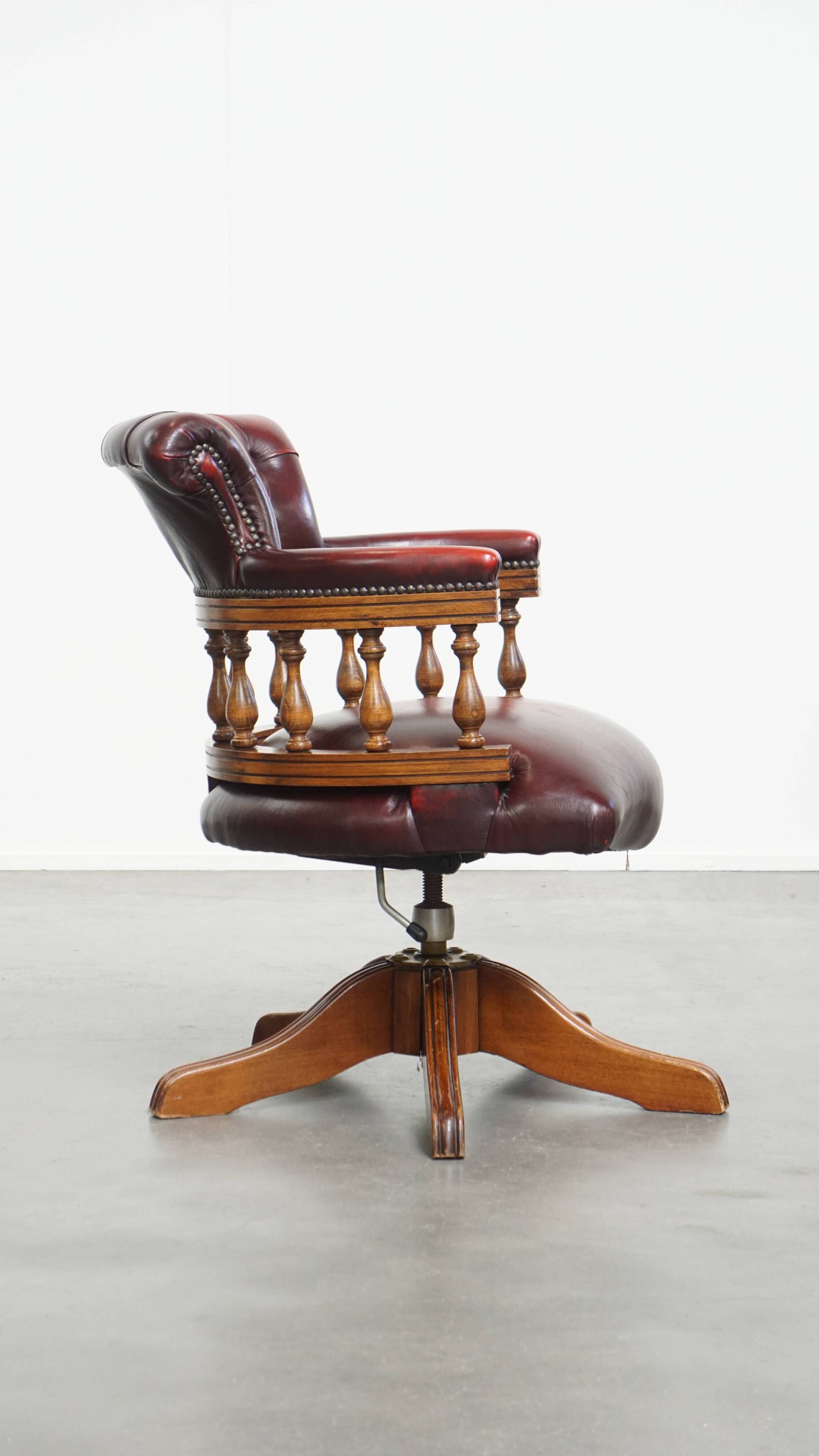 Red Cowhide Leather Chesterfield Office Chair in English Style