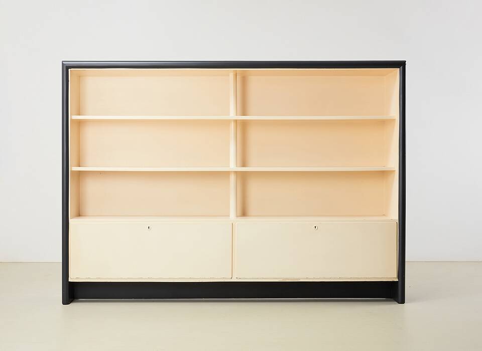 Rare modernist Cabinet by Willem Penaat for Metz & Co Netherlands 1925