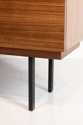 Chest of Drawers in Teak