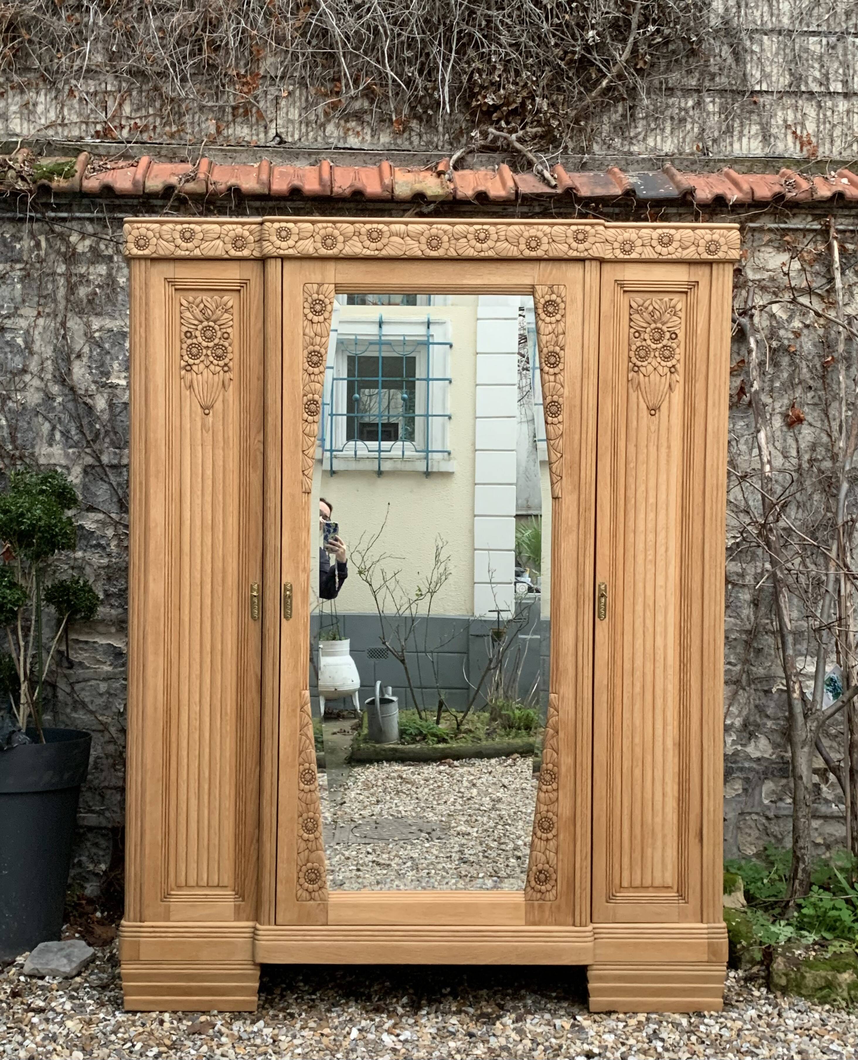 Parisian Art Deco style wardrobe in solid raw oak, 1950