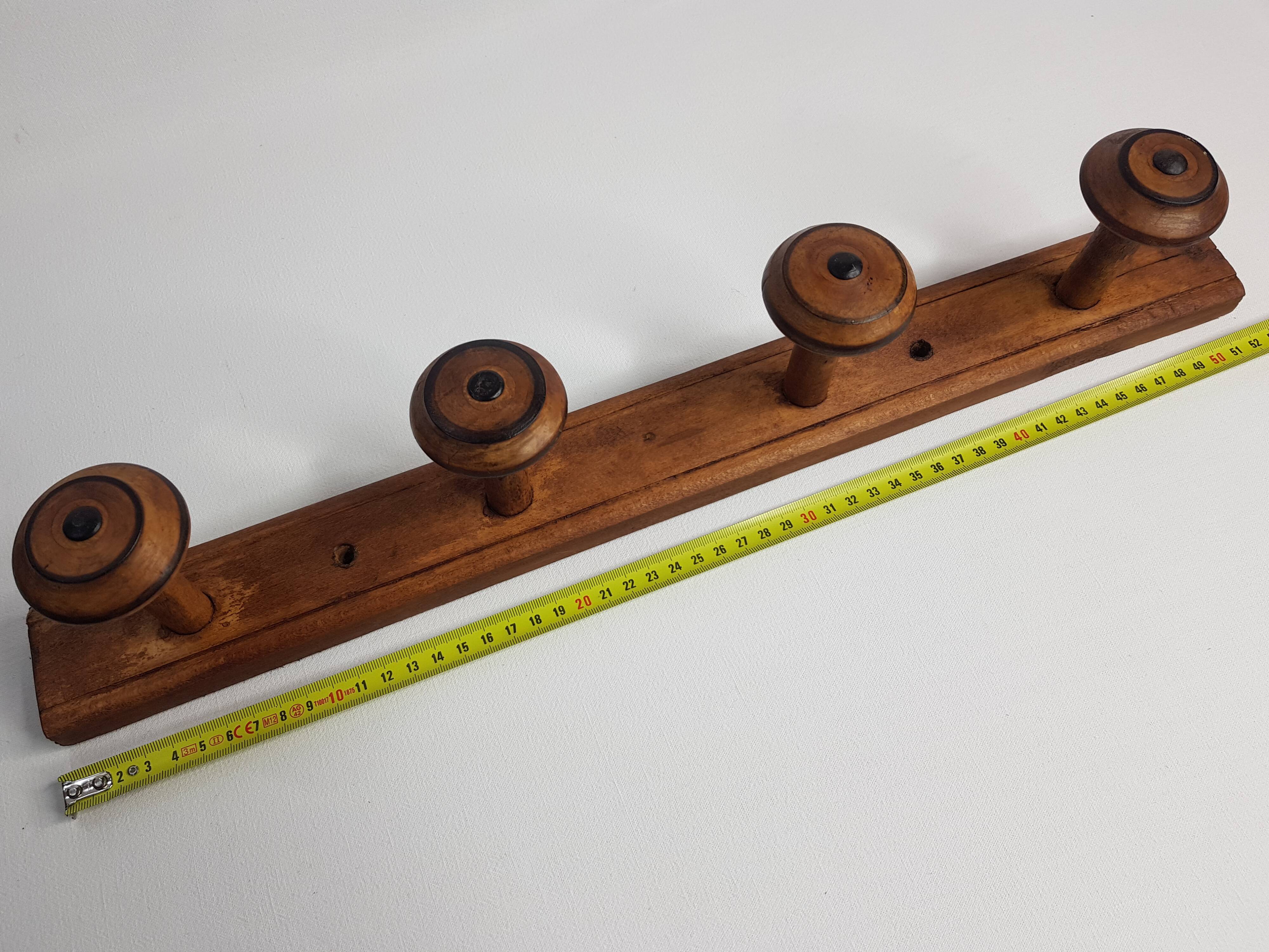 Rustic coat rack to attach to the wall, 4 patères, 52 cm