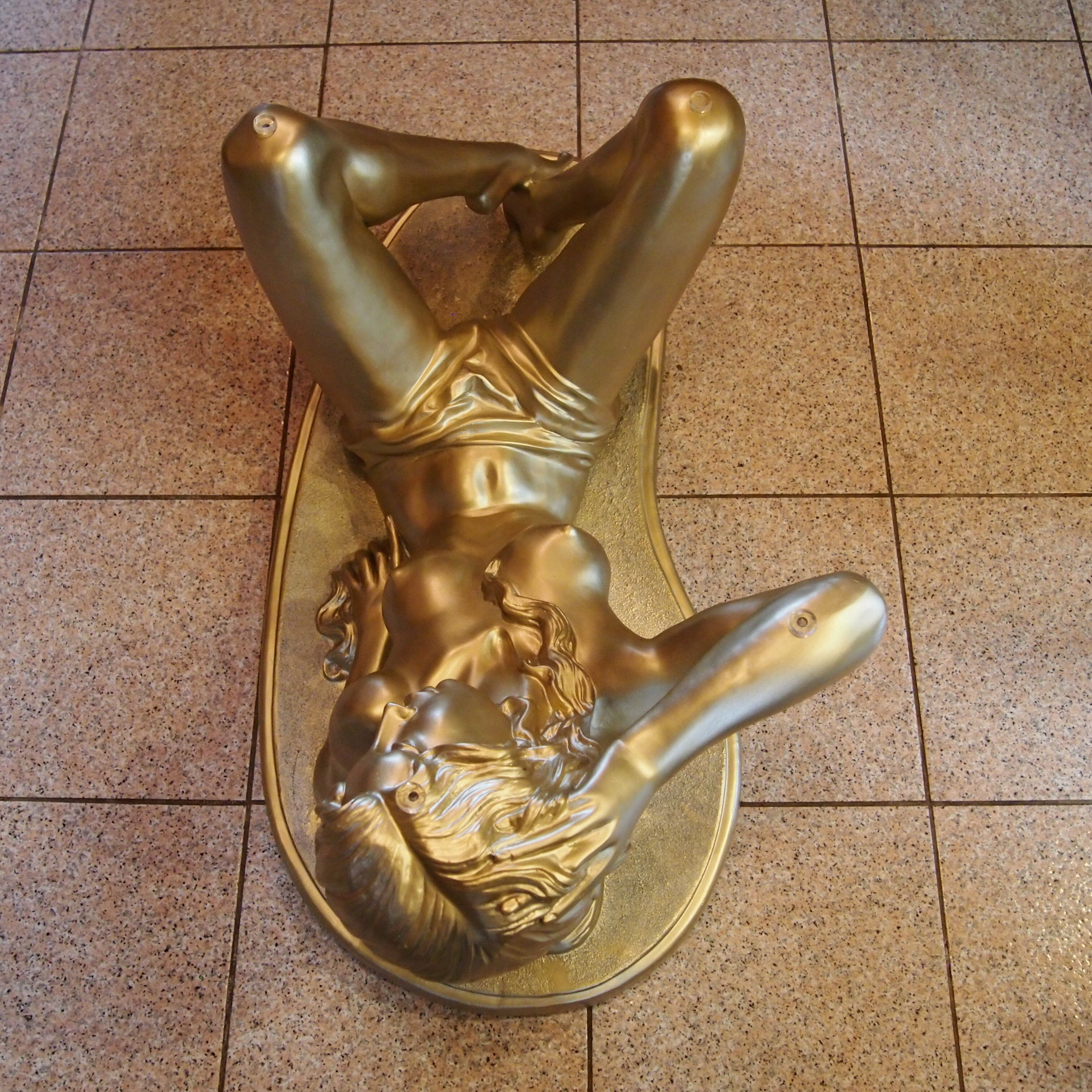 coffee table with glass plate - Resin/Polyester