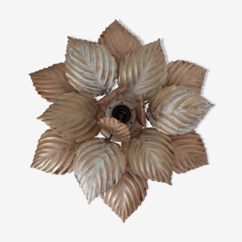 Flower sconce