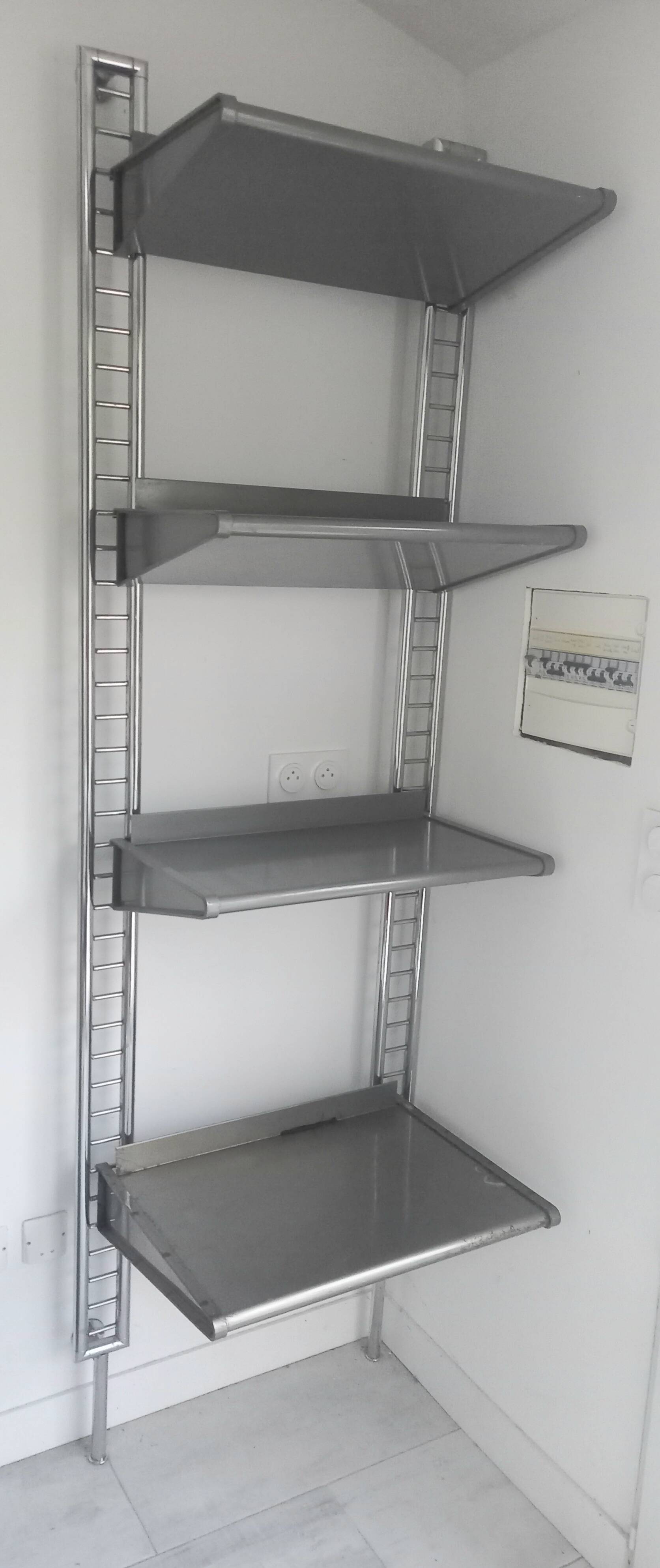 Grande étagère murale chrome design alu et métal 1970 industriel 220cm