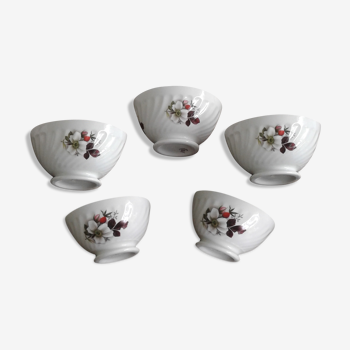 Porcelain bowls