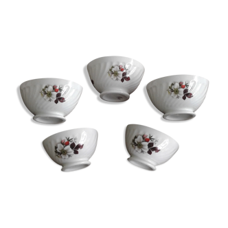 Porcelain bowls