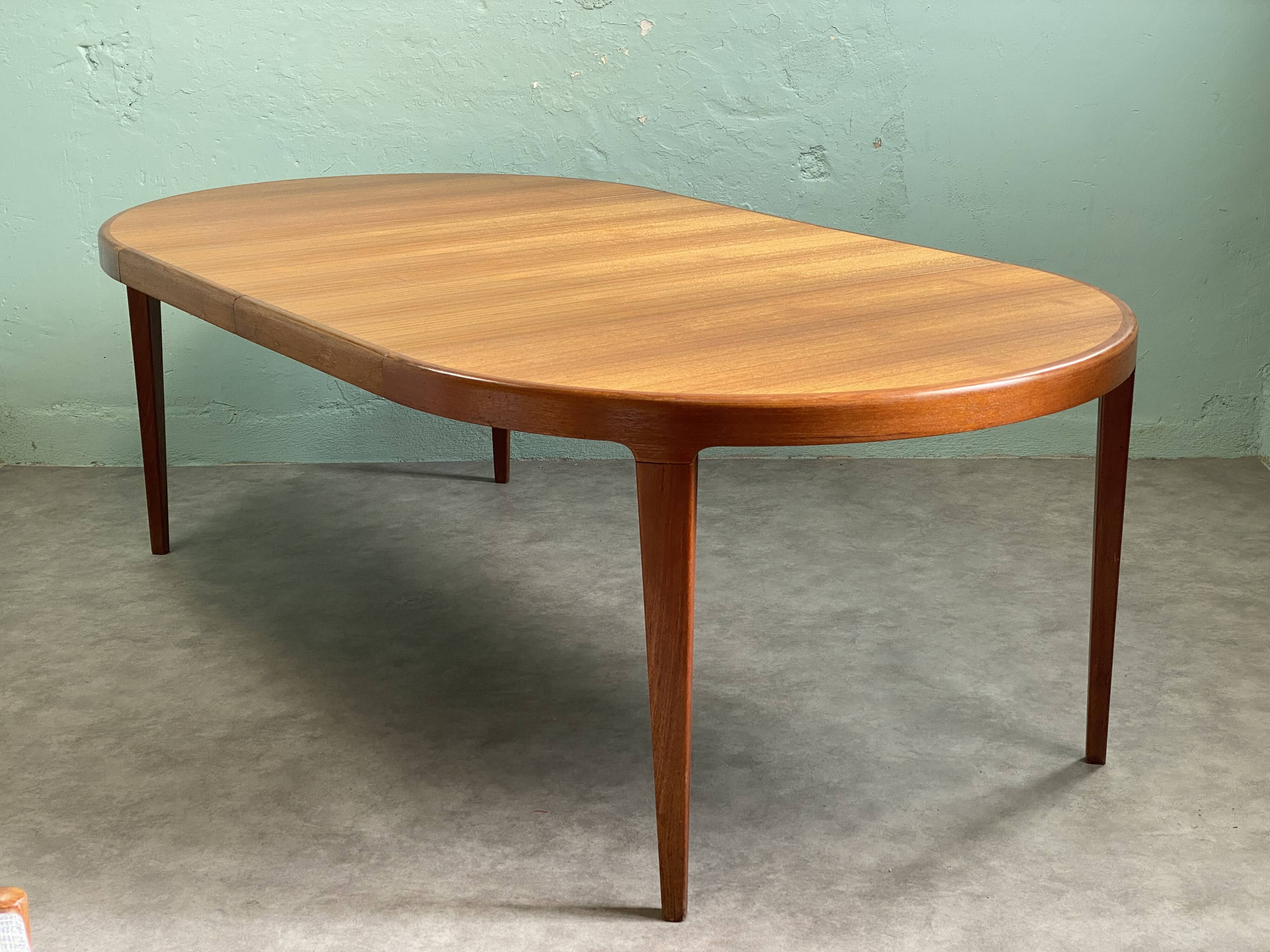 Danish dining table Skovmand