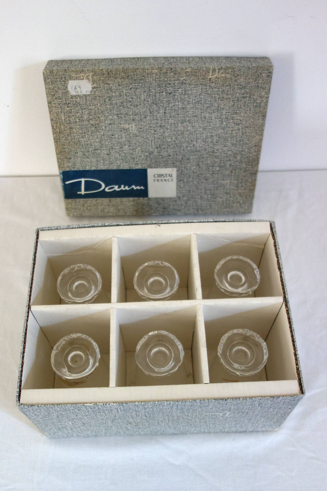 6 verres à eau Daum modèle Kim milieu XXème