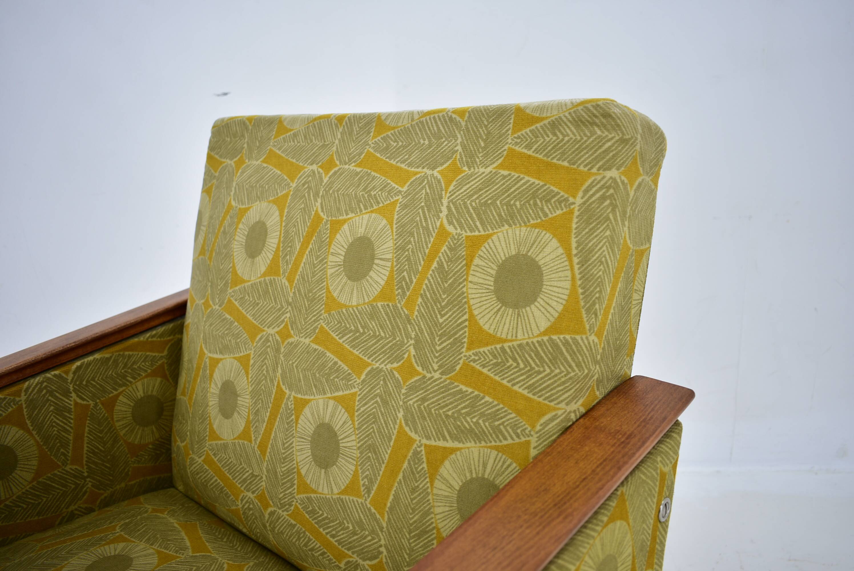 Mid-century armchair, Czechoslovakia, 1970s.