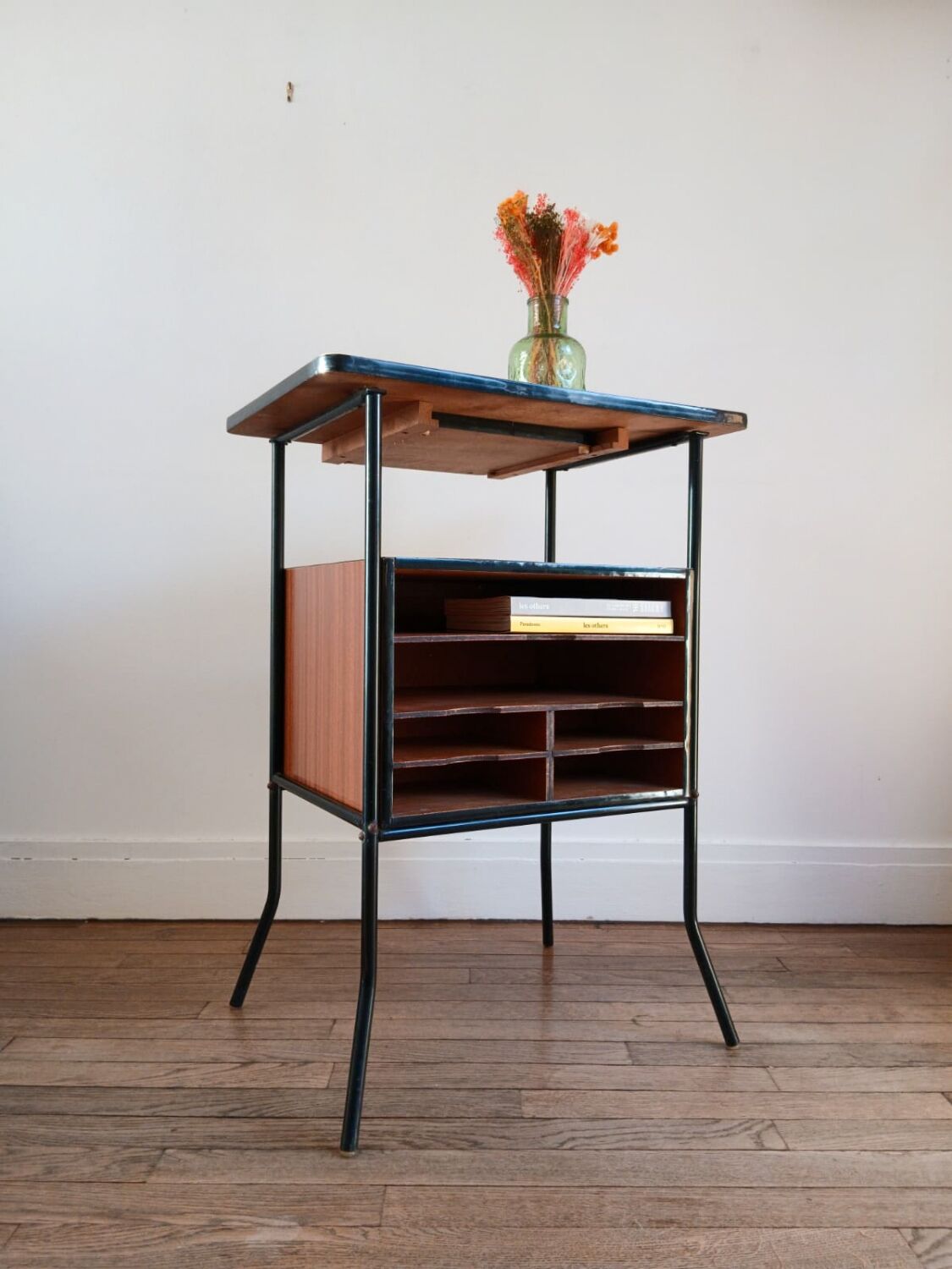 Vintage Console - 1960s