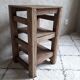 Table de chevet brutaliste