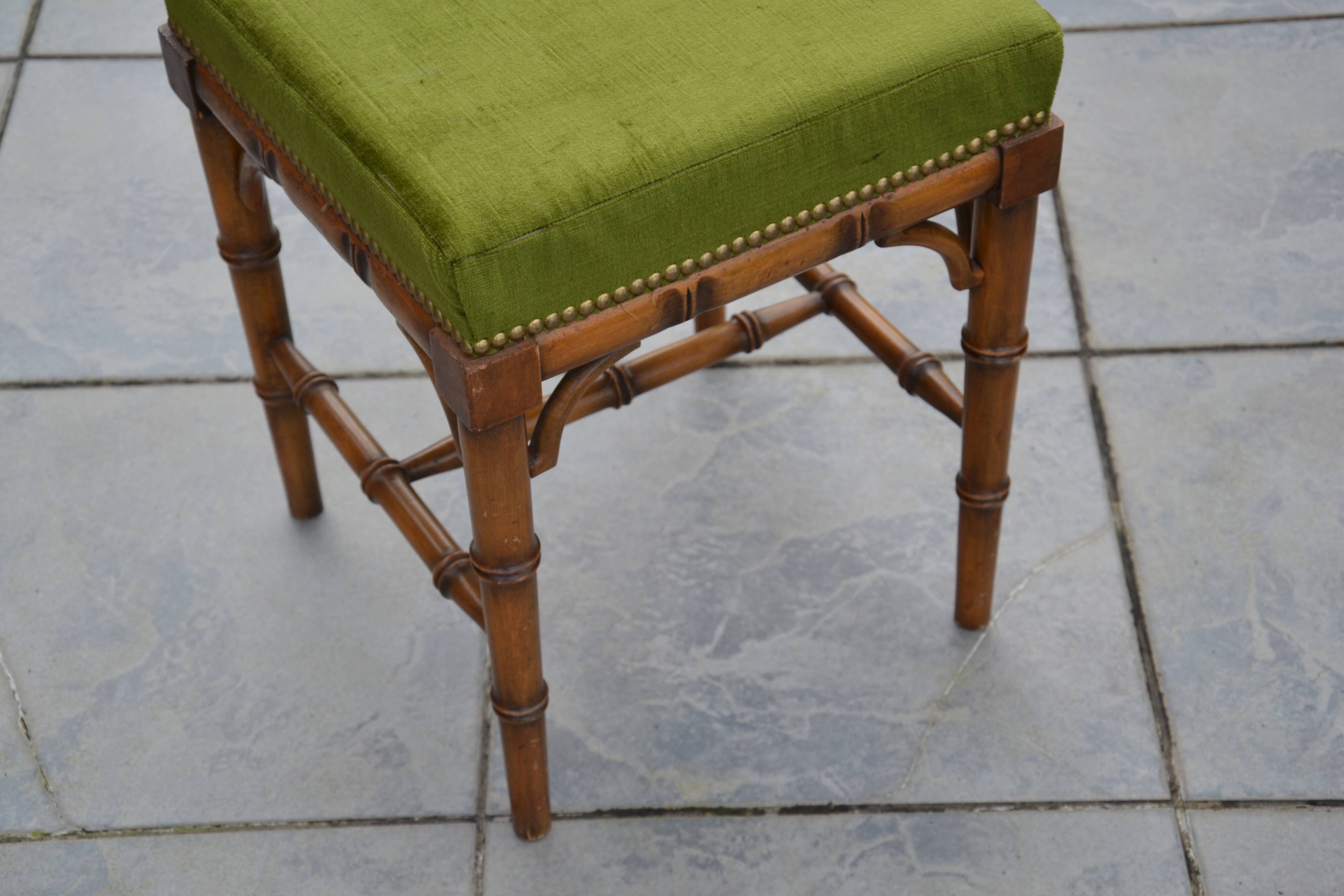 Piano stool/bamboo effect wooden footrest