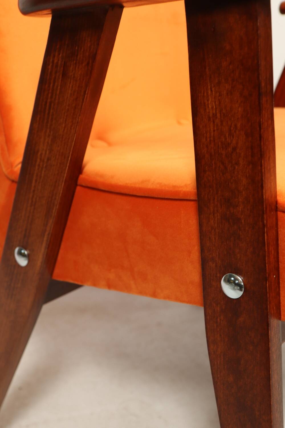 Scandinavian orange velvet armchair by Chierowski, 1962