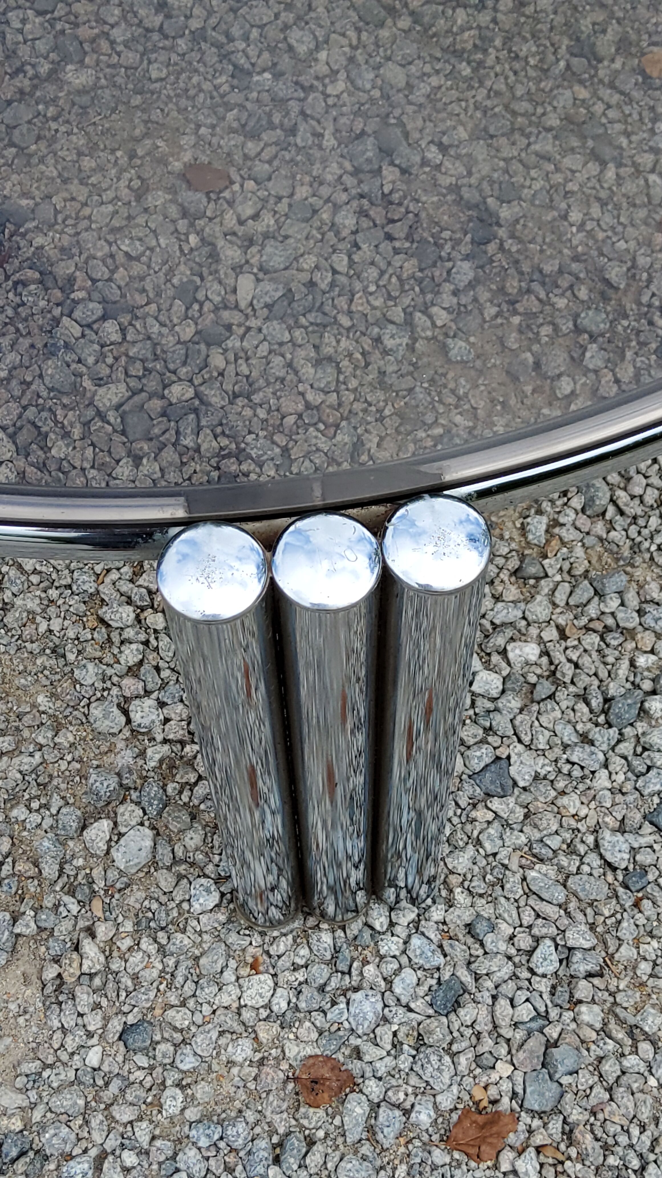 Coffee table design of the 70s smoked glass base chrome Diameter 84cm